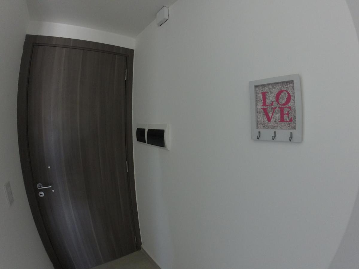 Bienes Reales - Fragueiro Status Appartamento Cordova Esterno foto